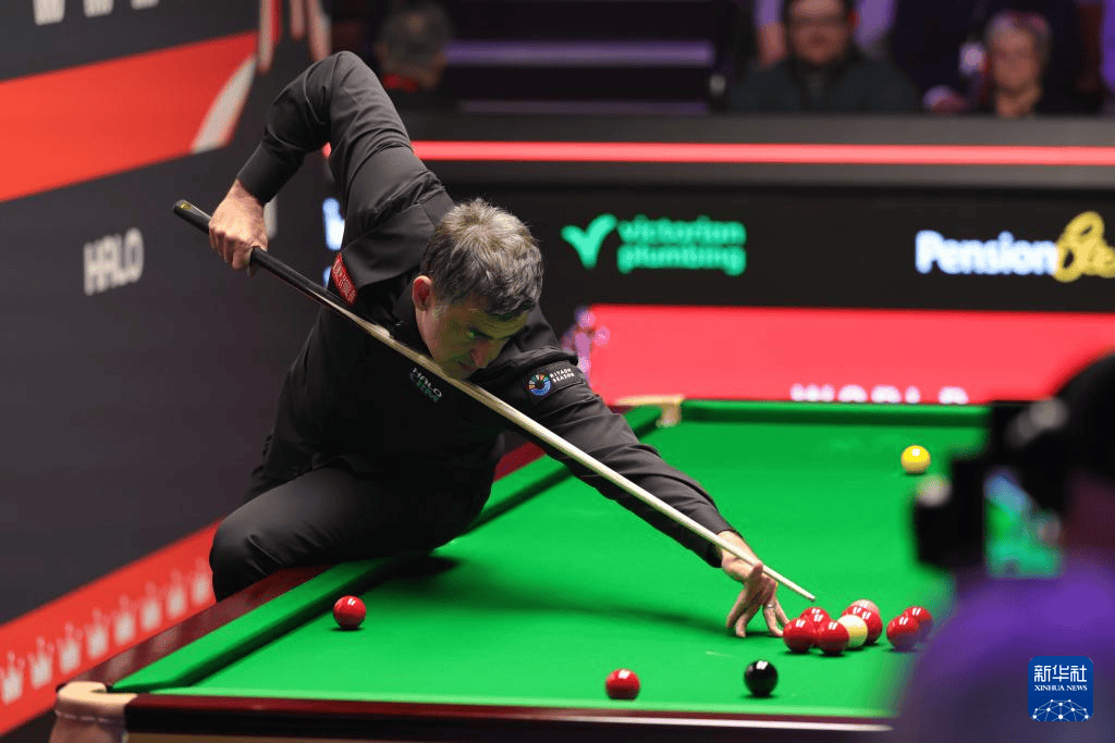 斯诺克——世锦赛：奥沙利文晋级16强